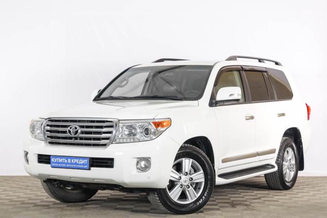 Toyota Land Cruiser 200 Series Рестайлинг 1 с пробегом 2013 года, цена 3 999 000 рублей, 330000 км, внедорожник, Автокод Объявления