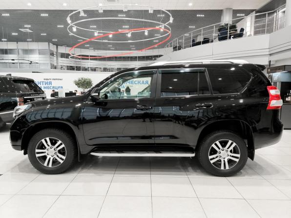Toyota Land Cruiser Prado 150 Series Рестайлинг 1 с пробегом 2015 года, цена 3 090 000 рублей, 233000 км, внедорожник, Автокод Объявления