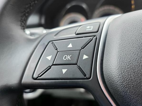 Mercedes-Benz GLK-Класс I (X204) Рестайлинг с пробегом 2012 года, цена 1 399 000 рублей, 215468 км, внедорожник, Автокод Объявления