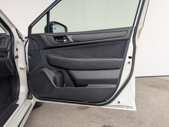 Subaru Legacy VI Рестайлинг с пробегом 2020 года, цена 2 990 000 рублей, 55971 км, седан, Автокод Объявления