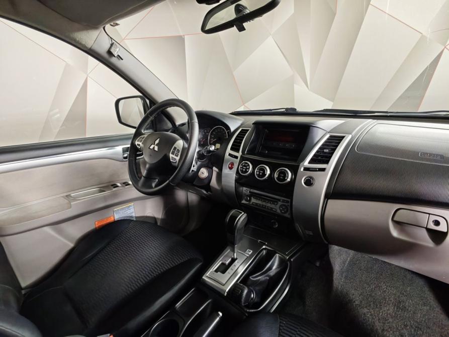 Mitsubishi Pajero Sport II Рестайлинг Москва  - изображение 13