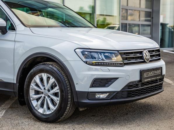 Volkswagen Tiguan II с пробегом 2017 года, цена 2 198 000 рублей, 184121 км, внедорожник, Автокод Объявления
