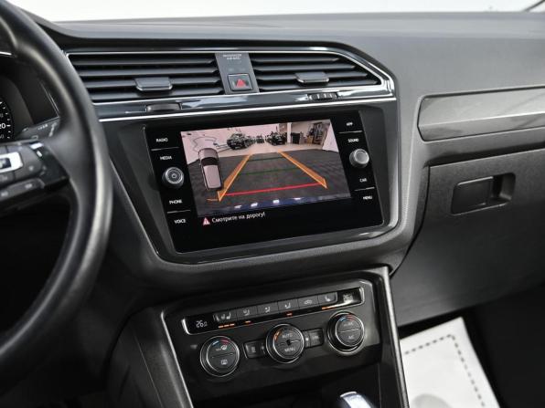 Volkswagen Tiguan II с пробегом 2018 года, цена 2 299 000 рублей, 99000 км, внедорожник, Автокод Объявления