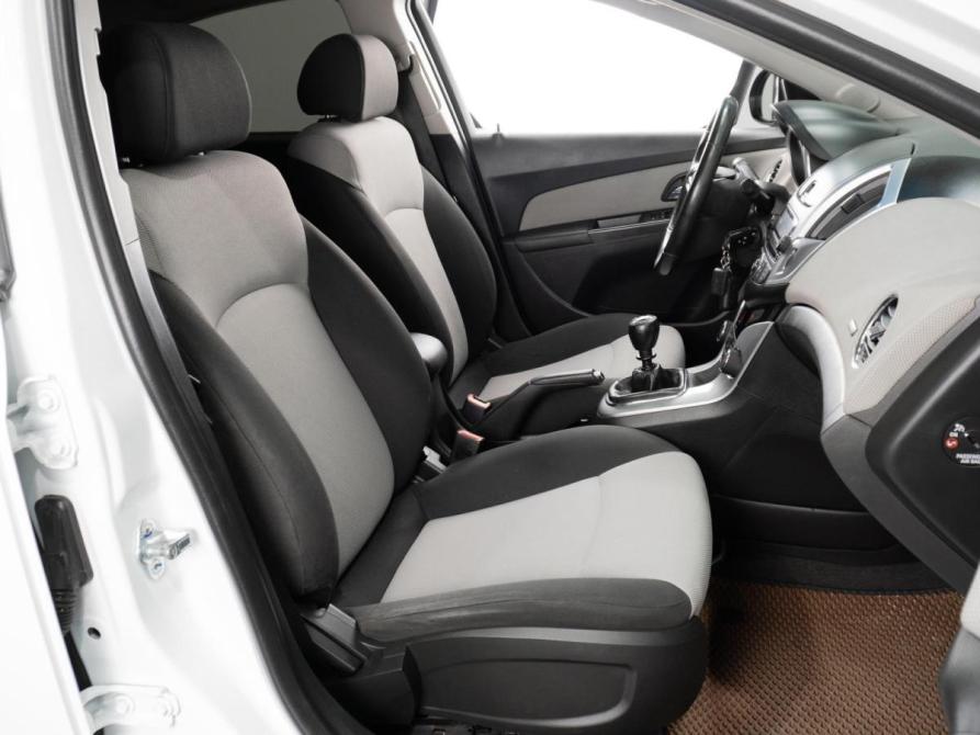 Chevrolet Cruze I Рестайлинг Тюмень  - изображение 8