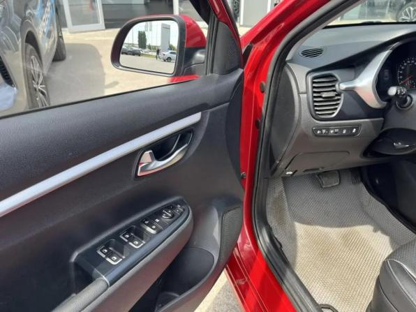 Kia Rio IV Рестайлинг с пробегом 2020 года, цена 1 498 000 рублей, 86120 км, седан, Автокод Объявления