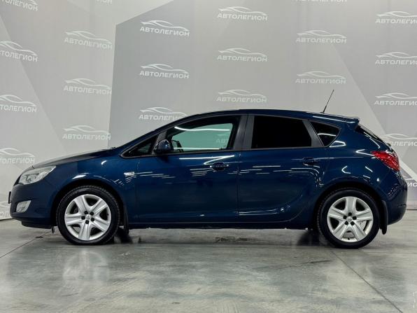 Opel Astra J с пробегом 2011 года, цена 790 000 рублей, 90650 км, хэтчбек, Автокод Объявления