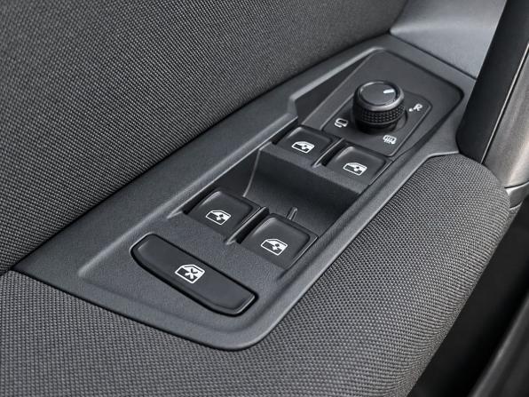 Volkswagen Tiguan II Рестайлинг с пробегом 2020 года, цена 2 649 000 рублей, 182000 км, внедорожник, Автокод Объявления