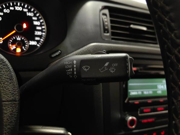 Volkswagen Jetta VI с пробегом 2012 года, цена 925 000 рублей, 114149 км, седан, Автокод Объявления
