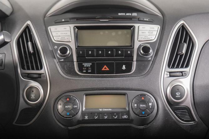 Hyundai ix35 I с пробегом 2012 года, цена 1 299 000 рублей, 156500 км, внедорожник, Автокод Объявления