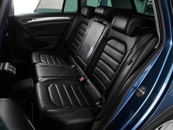 Volkswagen Golf VII с пробегом 2016 года, цена 1 499 000 рублей, 187333 км, универсал, Автокод Объявления