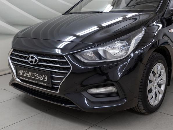 Hyundai Solaris II с пробегом 2018 года, цена 1 208 000 рублей, 136363 км, седан, Автокод Объявления