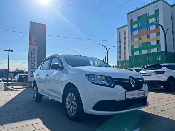 Renault Logan II с пробегом 2015 года, цена 685 400 рублей, 140282 км, седан, Автокод Объявления