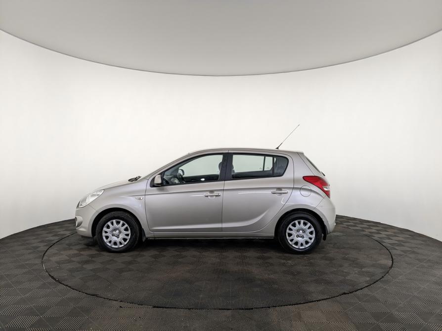 Hyundai i20 I Москва  - изображение 8