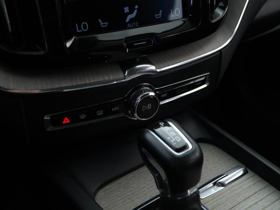 Volvo XC60 II Москва  - изображение 16