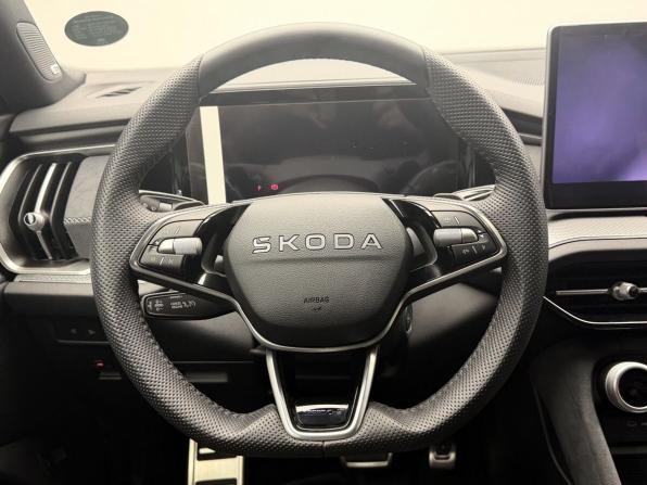 Skoda Kodiaq II с пробегом 2025 года, цена 6 272 000 рублей, 72 км, внедорожник, Автокод Объявления