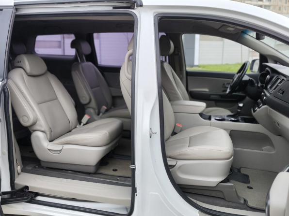 Kia Carnival III с пробегом 2019 года, цена 2 599 000 рублей, 157300 км, минивэн, Автокод Объявления