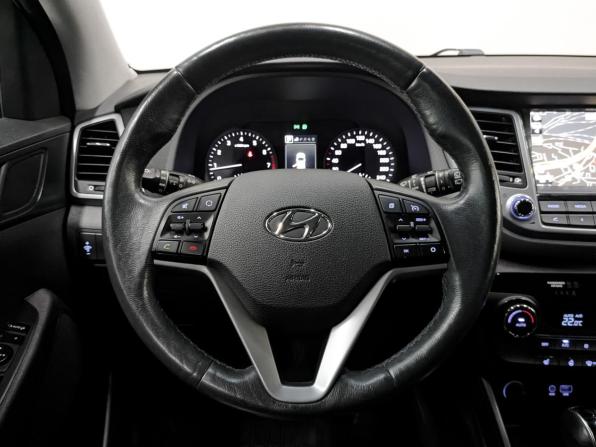 Hyundai Tucson III с пробегом 2016 года, цена 1 825 000 рублей, 116663 км, внедорожник, Автокод Объявления