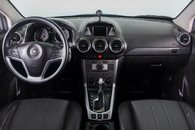 Opel Antara I Рестайлинг с пробегом 2012 года, цена 1 259 000 рублей, 190000 км, внедорожник, Автокод Объявления