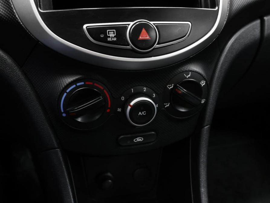 Hyundai Solaris I Москва  - изображение 17