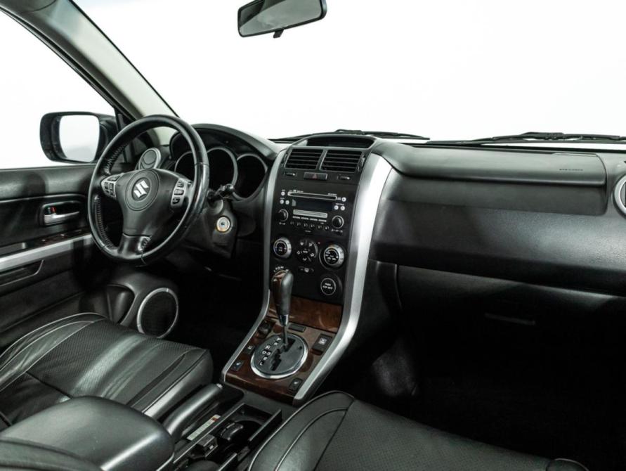 Suzuki Grand Vitara II Рестайлинг Санкт-Петербург  - изображение 9