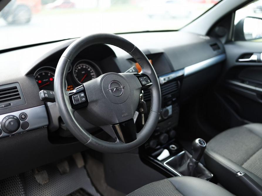 Opel Astra H Рестайлинг Ижевск  - изображение 8