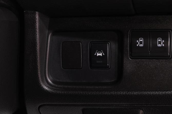 Nissan Serena IV (C26) с пробегом 2015 года, цена 1 129 000 рублей, 240000 км, минивэн, Автокод Объявления