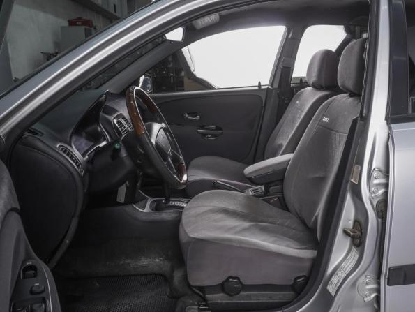 Mitsubishi Carisma I Рестайлинг с пробегом 2000 года, цена 300 000 рублей, 346928 км, седан, Автокод Объявления