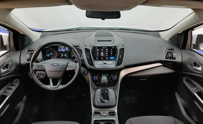 Ford Kuga II Рестайлинг с пробегом 2018 года, цена 1 740 000 рублей, 130135 км, внедорожник, Автокод Объявления