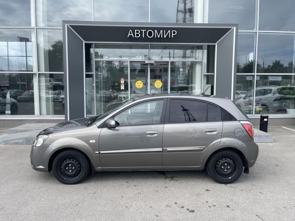 Kia Rio II Рестайлинг с пробегом 2011 года, цена 469 000 рублей, 325820 км, хэтчбек, Автокод Объявления