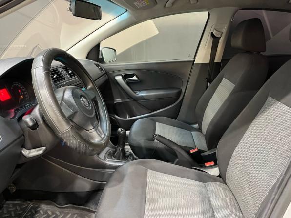 Volkswagen Polo V с пробегом 2011 года, цена 497 000 рублей, 172100 км, седан, Автокод Объявления