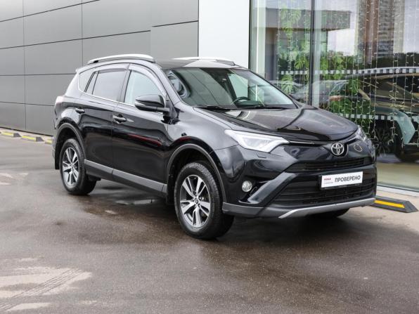 Toyota RAV4 IV (XA40) Рестайлинг с пробегом 2018 года, цена 2 449 000 рублей, 194658 км, внедорожник, Автокод Объявления