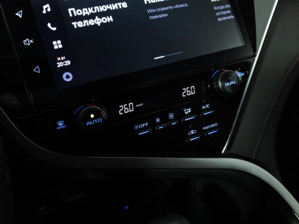 Toyota Camry VIII (XV70) с пробегом 2019 года, цена 2 379 700 рублей, 110672 км, седан, Автокод Объявления
