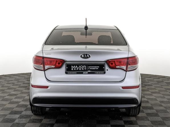 Kia Rio III Рестайлинг с пробегом 2017 года, цена 1 300 000 рублей, 78200 км, седан, Автокод Объявления