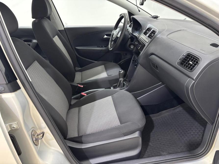 Volkswagen Polo V Альметьевск  - изображение 16