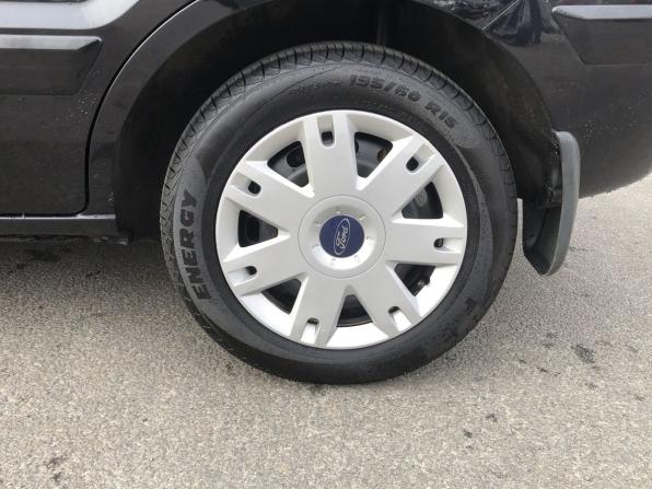 Ford Fusion I Рестайлинг с пробегом 2010 года, цена 700 000 рублей, 88456 км, хэтчбек, Автокод Объявления