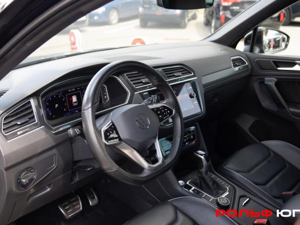 Volkswagen Tiguan II Рестайлинг с пробегом 2021 года, цена 3 828 000 рублей, 72307 км, внедорожник, Автокод Объявления
