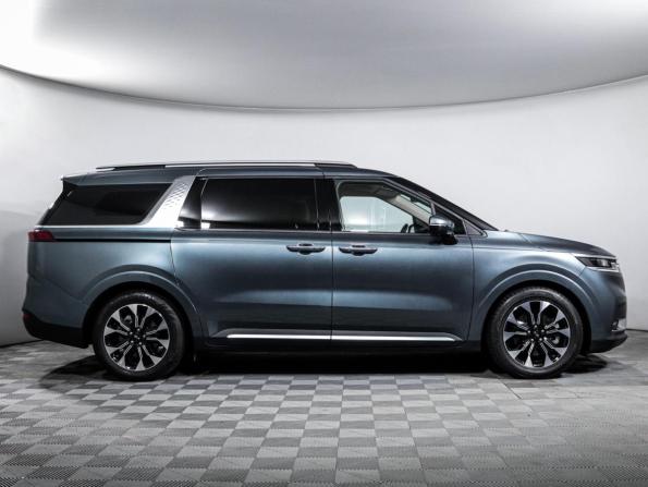 Kia Carnival IV с пробегом 2021 года, цена 4 699 000 рублей, 52673 км, минивэн, Автокод Объявления
