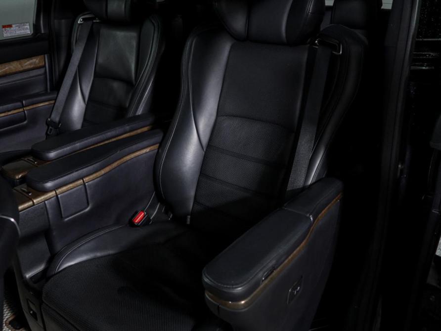 Toyota Alphard III Москва  - изображение 10