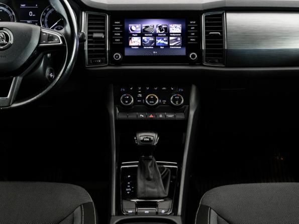 Skoda Kodiaq I с пробегом 2018 года, цена 2 199 000 рублей, 141825 км, внедорожник, Автокод Объявления