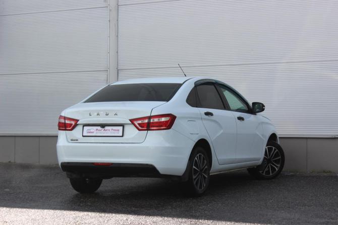 Lada (ВАЗ) Vesta I с пробегом 2019 года, цена 897 000 рублей, 97283 км, седан, Автокод Объявления