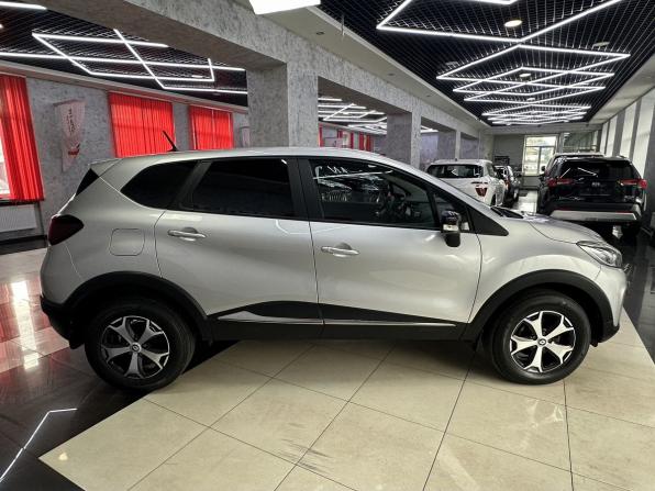 Renault Kaptur I Рестайлинг с пробегом 2021 года, цена 1 685 000 рублей, 113540 км, внедорожник, Автокод Объявления