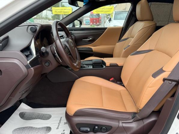 Lexus ES VII с пробегом 2020 года, цена 4 390 000 рублей, 76228 км, седан, Автокод Объявления
