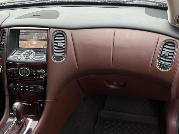 Infiniti QX50 I с пробегом 2013 года, цена 1 470 000 рублей, 189731 км, внедорожник, Автокод Объявления