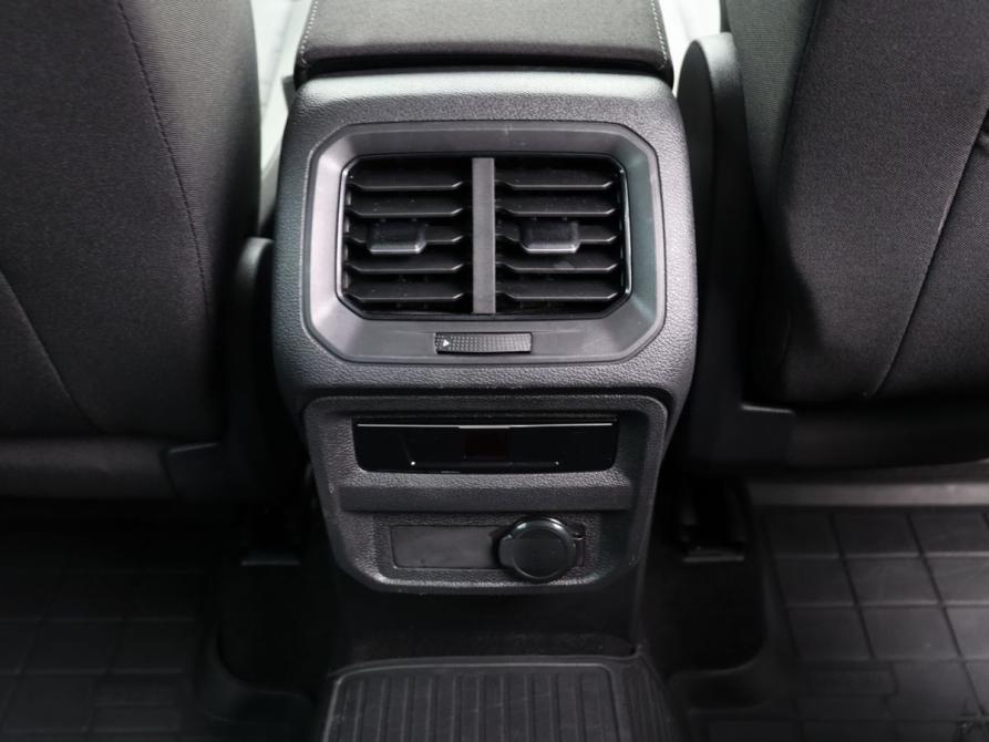 Volkswagen Tiguan II Рестайлинг Москва  - изображение 23