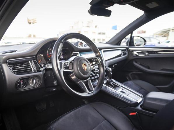 Porsche Macan I Рестайлинг с пробегом 2021 года, цена 4 800 000 рублей, 117056 км, внедорожник, Автокод Объявления