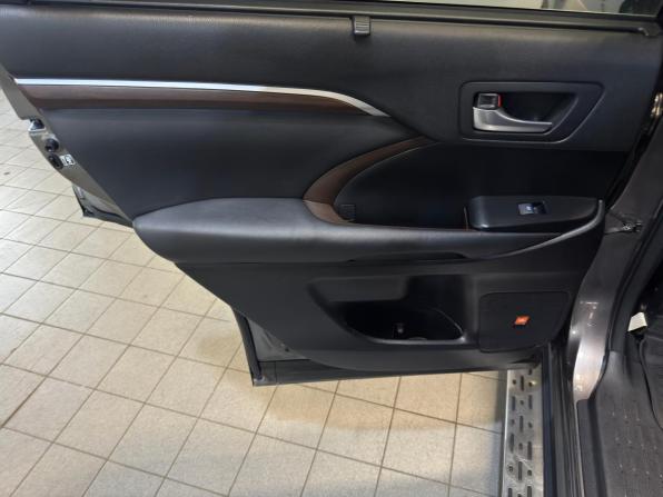Toyota Highlander III (XU50) с пробегом 2014 года, цена 2 449 000 рублей, 252577 км, внедорожник, Автокод Объявления