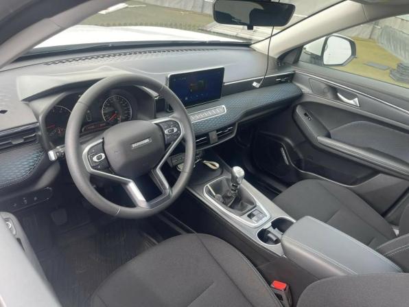 Haval Jolion I Рестайлинг с пробегом 2024 года, цена 1 815 000 рублей, 8000 км, внедорожник, Автокод Объявления