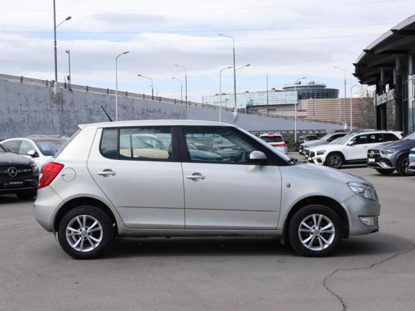 Skoda Fabia II Рестайлинг с пробегом 2012 года, цена 800 000 рублей, 130288 км, хэтчбек, Автокод Объявления