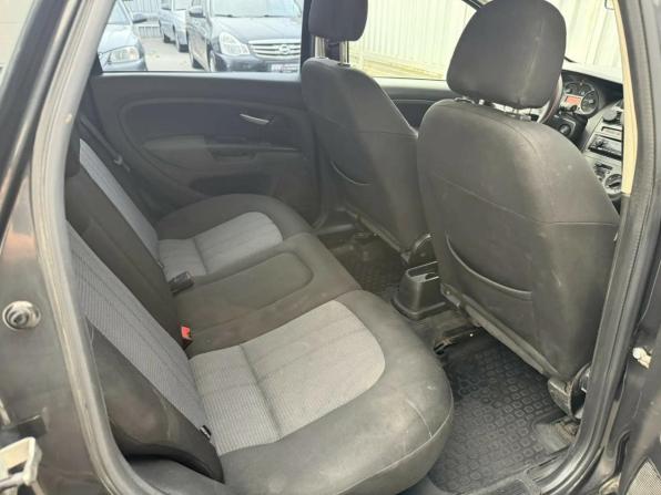 Fiat Linea с пробегом 2010 года, цена 399 000 рублей, 220735 км, седан, Автокод Объявления