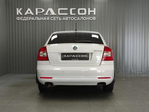 Skoda Octavia II (A5) Рестайлинг с пробегом 2012 года, цена 849 000 рублей, 222000 км, лифтбек, Автокод Объявления